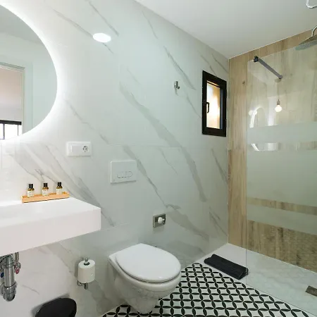 Apartment Homeforguest Moderno En