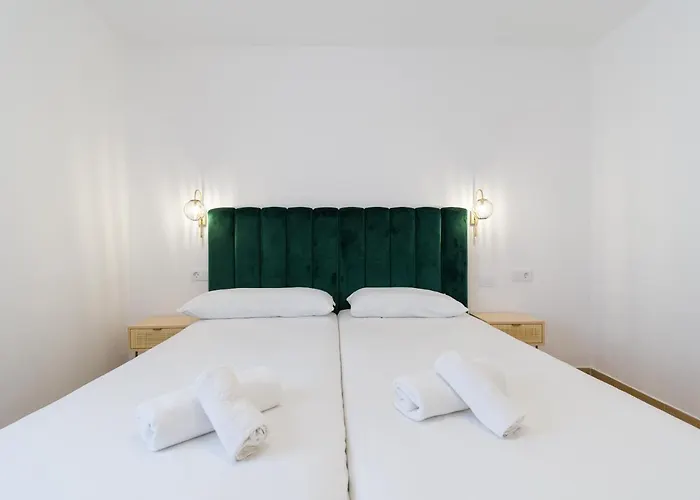 Homeforguest Moderno En 아파트