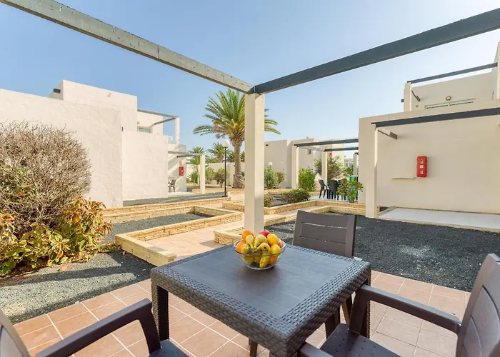 Homeforguest Moderno En 코라레호